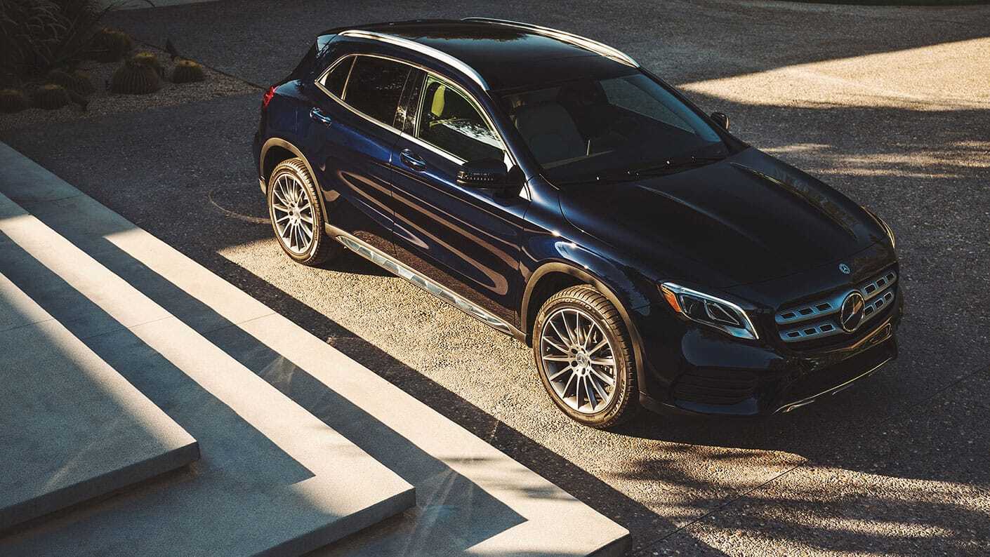 Mercedes-Benz GLA Mercedes-Benz GLA