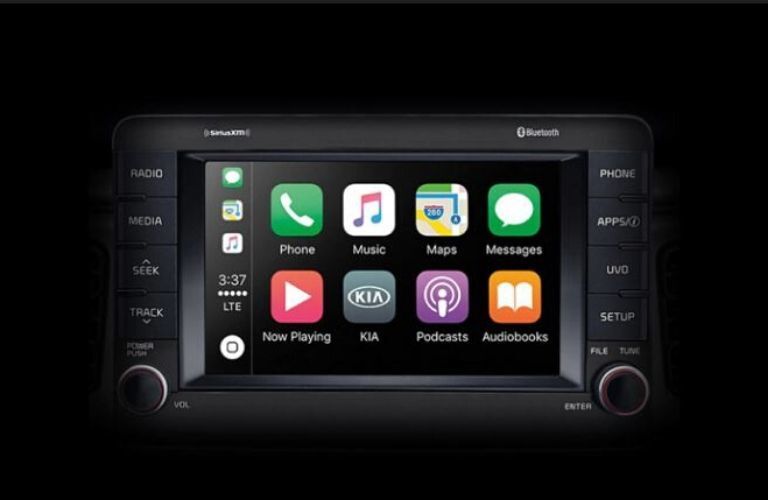 2020 Kia Rio touchscreen view