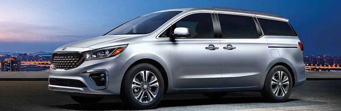 2021 Kia Sedona parked outside side view