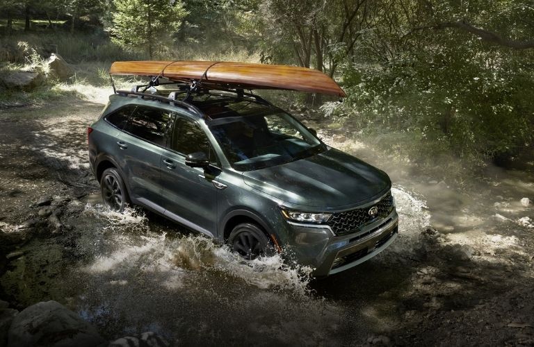 2021 Kia Sorento driving in water