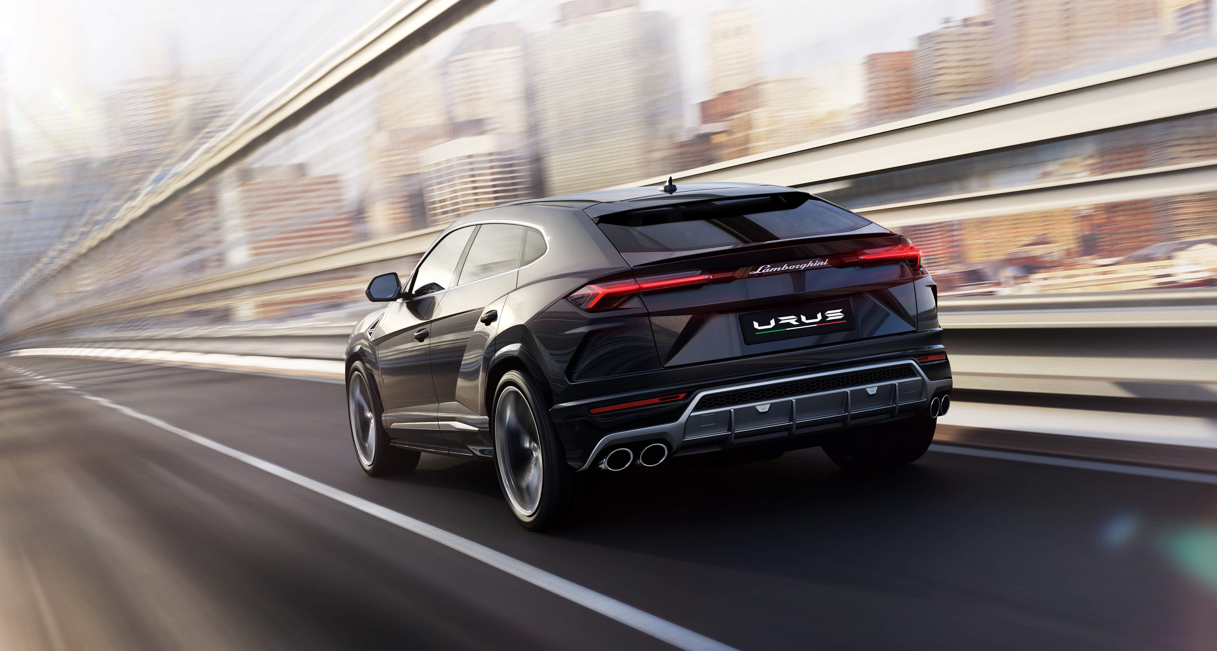Urus Exterior Design