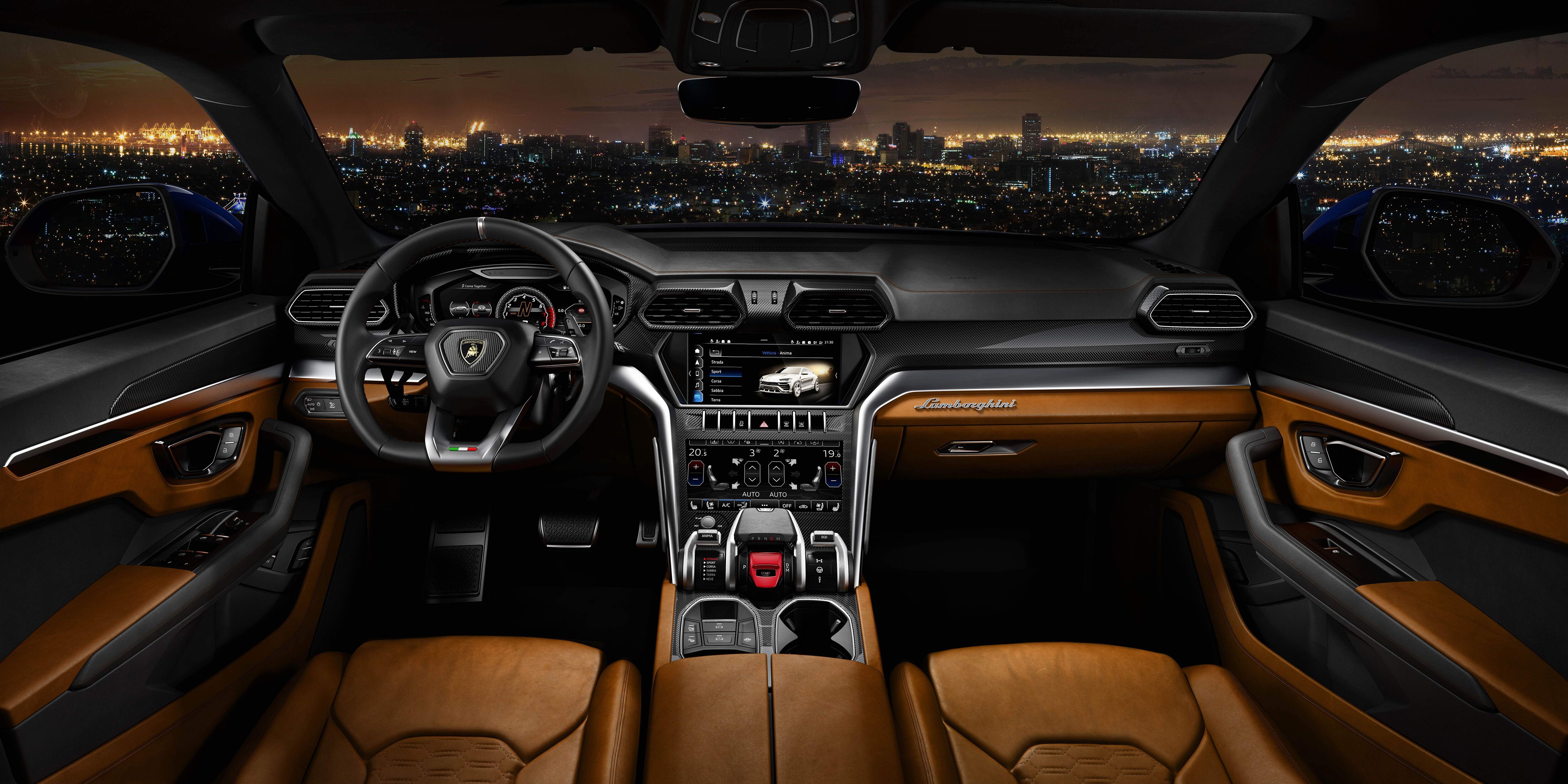 Urus Interior
