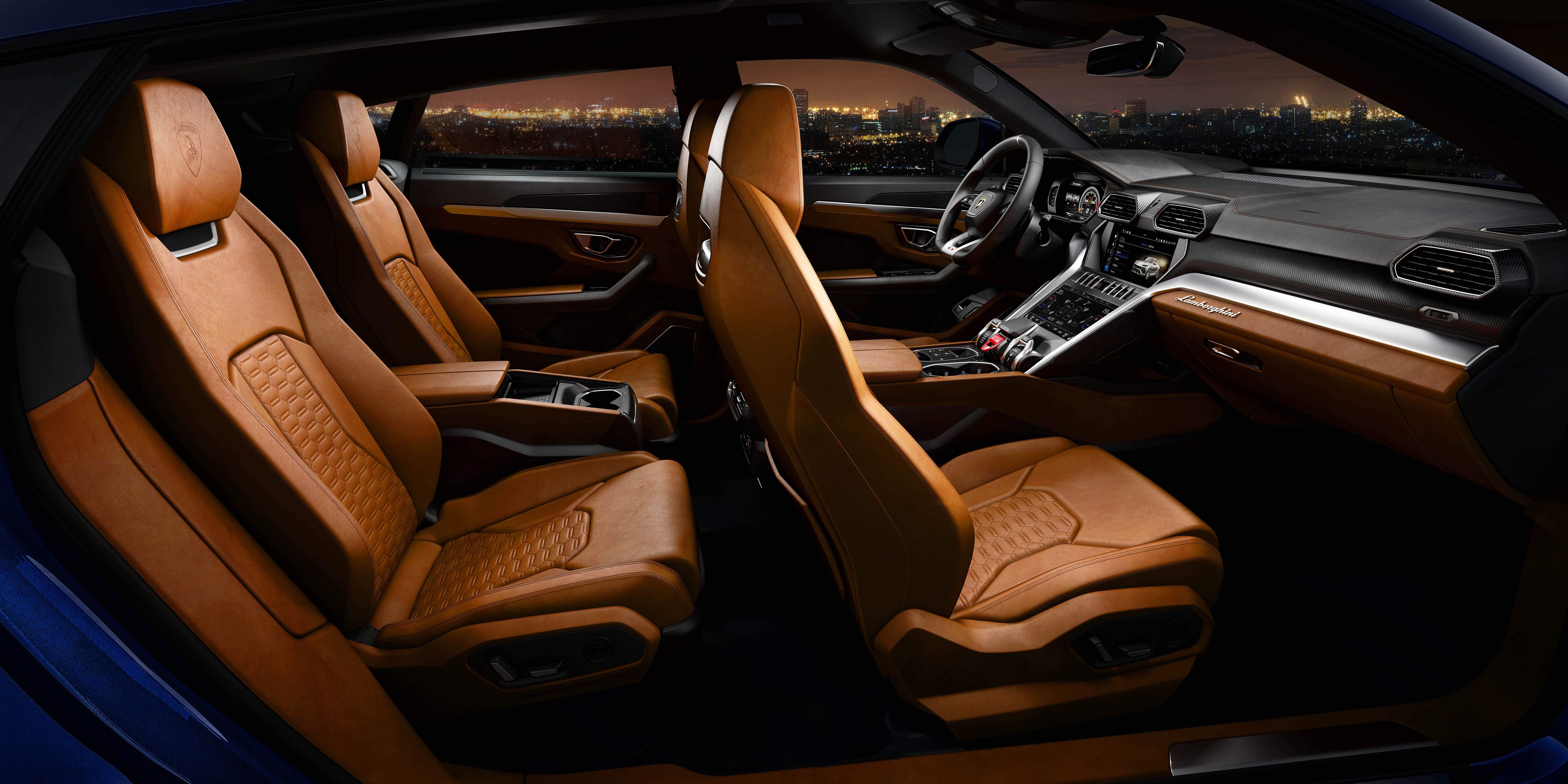 Urus Interior