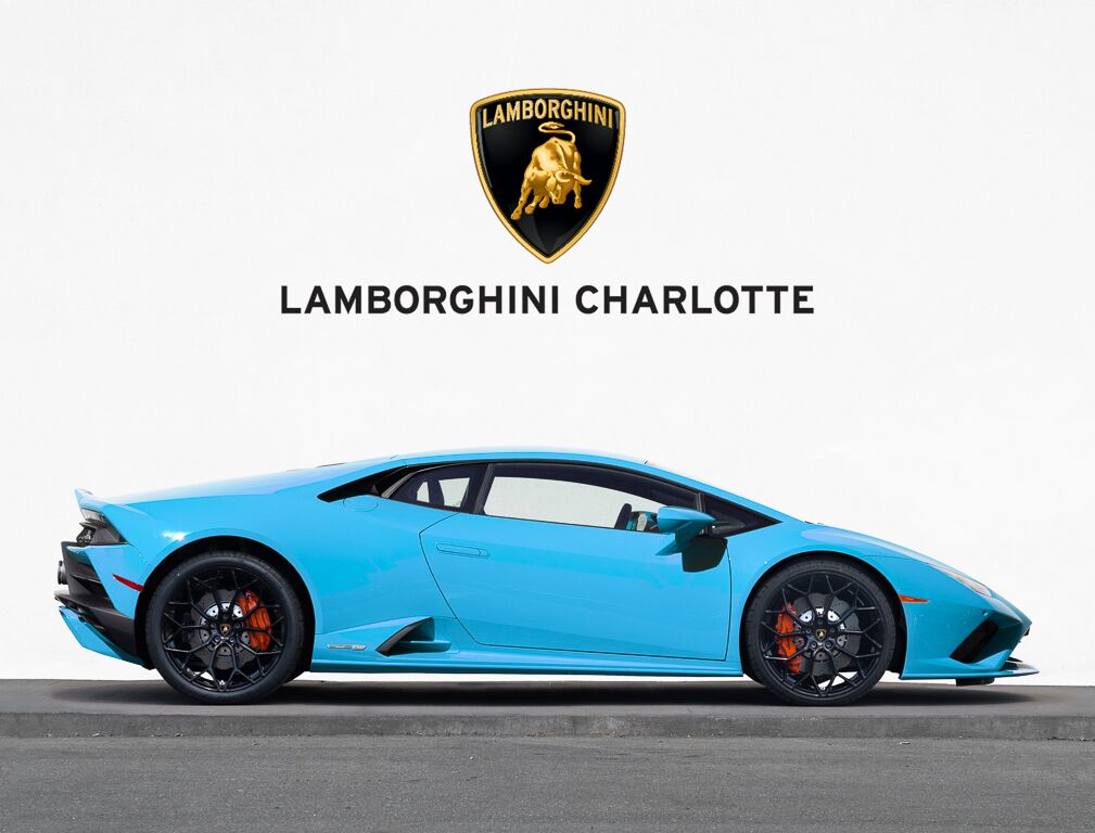 2021 Lamborghini Huracan EVO RWD in Blu cepheus