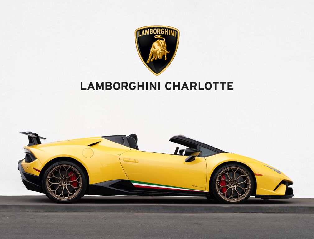 2019 Lamborghini Huracan Performante Spyder in Giallo Inti