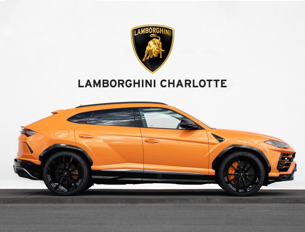 2021 Lamborghini Urus in Arancio Borealis