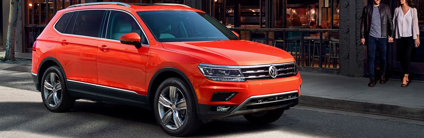 2019 Volkswagen Tiguan parked in front of resturant