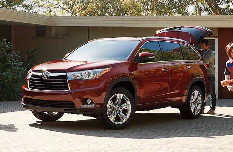 2016 Toyota Tacoma with its rear liftgate open