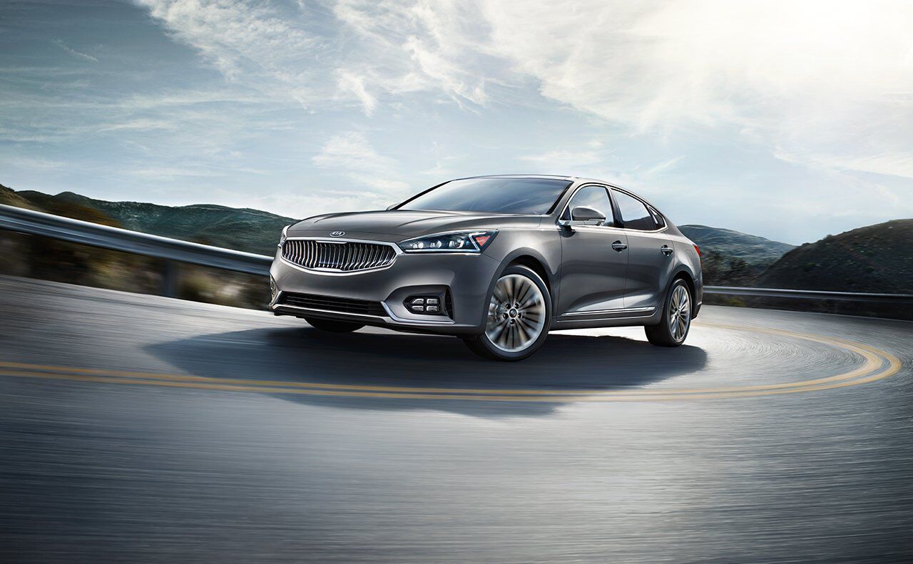 2017 Kia Cadenza on mountain road