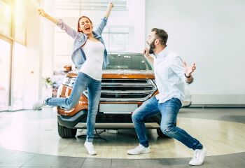 couple buying used vehicle with financing