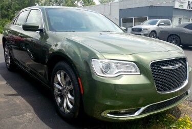 2018 Chrysler 300 Touring L 2018 Chrysler 300 Touring L
