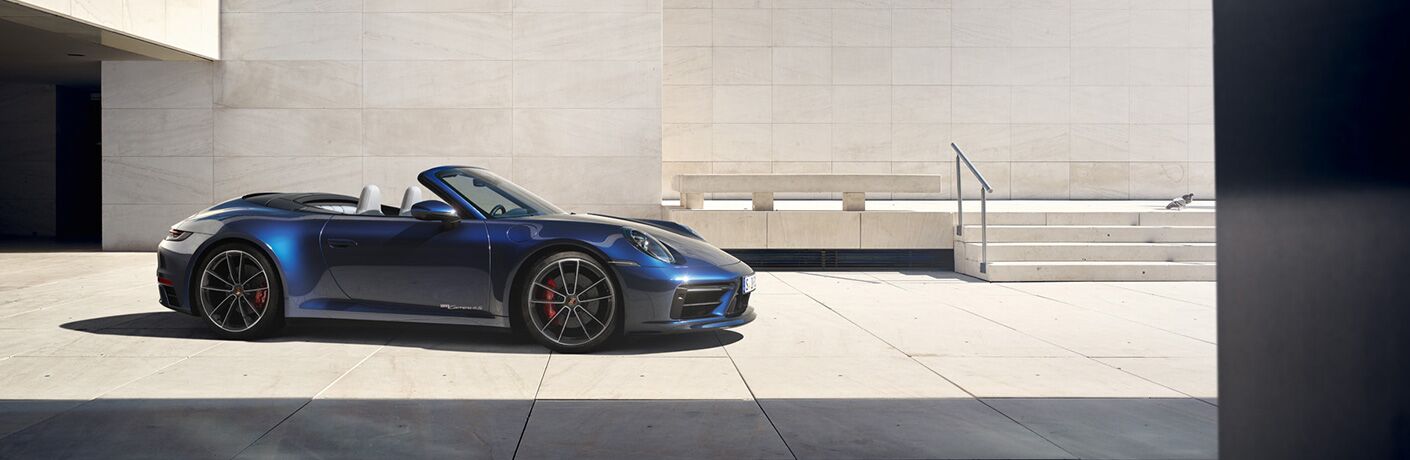 2020 Porsche 911 Carrera exterior profile