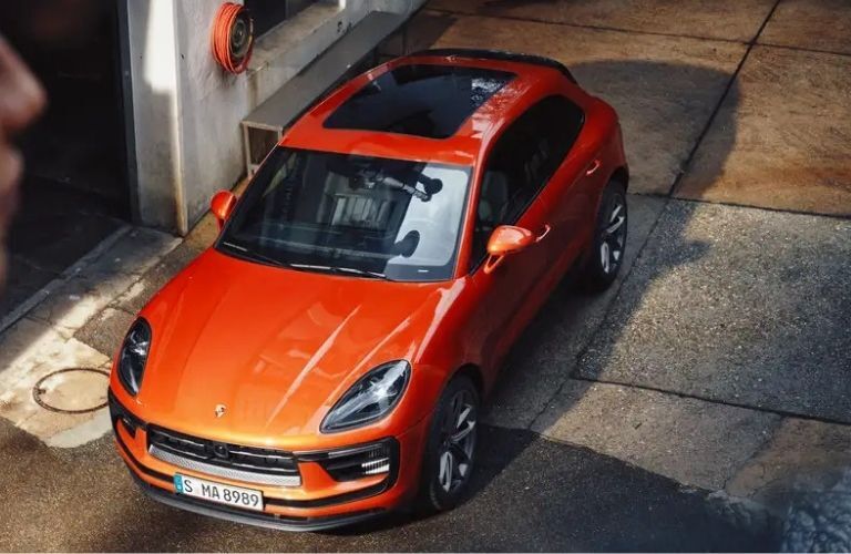 2022 Porsche Macan top view