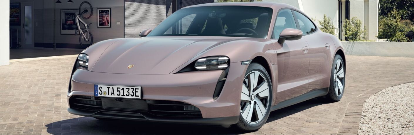 Front three-quarter view of the 2024 Porsche Taycan