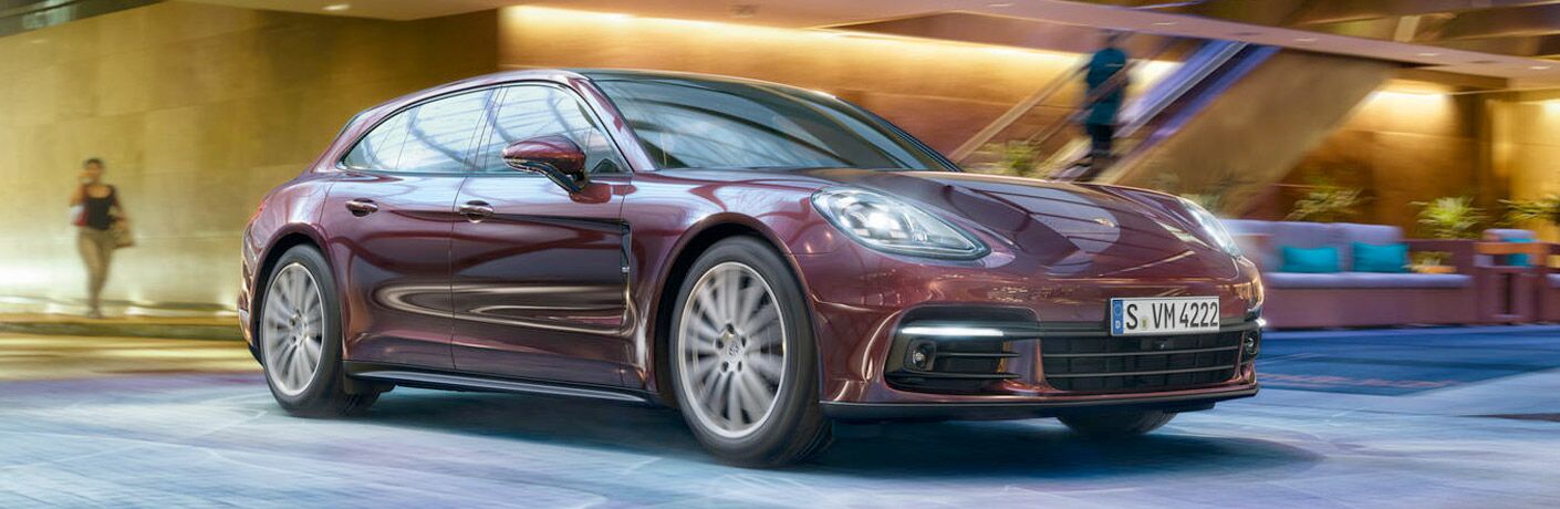 2018 Porsche Panamera exterior profile