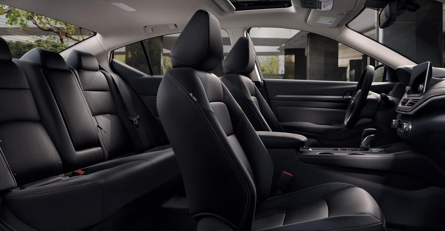 2019 Nissan Altima Interior
