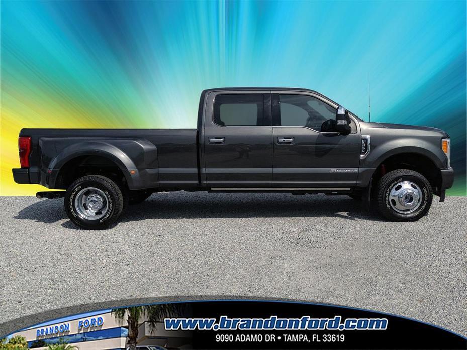 2017 Ford Super Duty F-350 DRW Platinum 2017 Ford Super Duty F-350 DRW Platinum