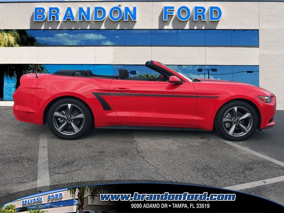 2017 Ford Mustang V6 2017 Ford Mustang V6