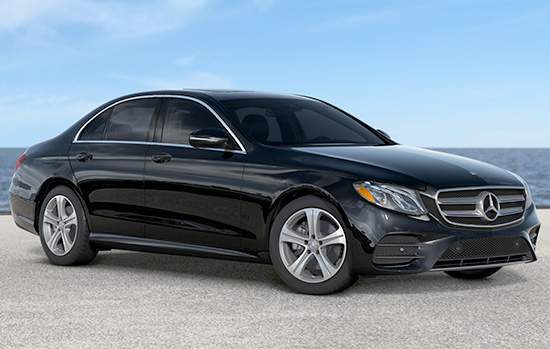2019 E 300 4MATIC® Sedan 2019 E 300 4MATIC® Sedan