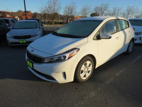 2017 Kia Forte5 LX 2017 Kia Forte5 LX