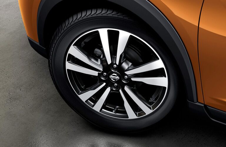 2019 Nissan Kicks wheel base
