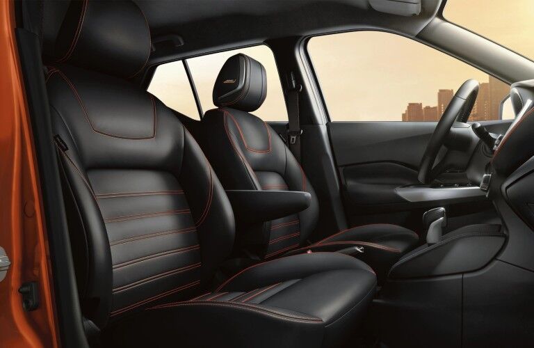 Front row seats in the 2020 Nissan Kicks
