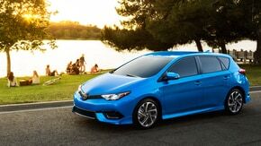 Corolla iM Accessories