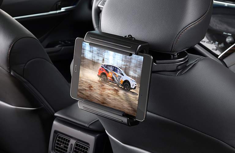 2018 Toyota Avalon rear seat entertainment