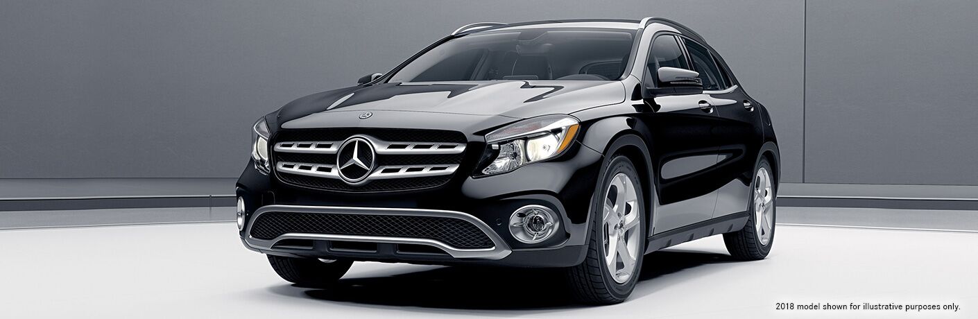 2020 MB GLA exterior front fascia and drivers side in gray room