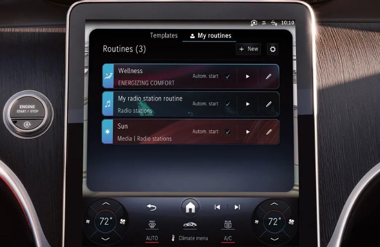 2026 Mercedes-Benz GLC touchscreen display