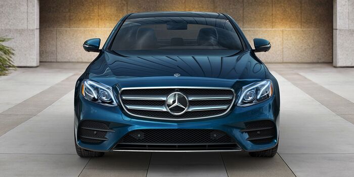2018 E 300 4MATIC® Sedan 2018 E 300 4MATIC® Sedan