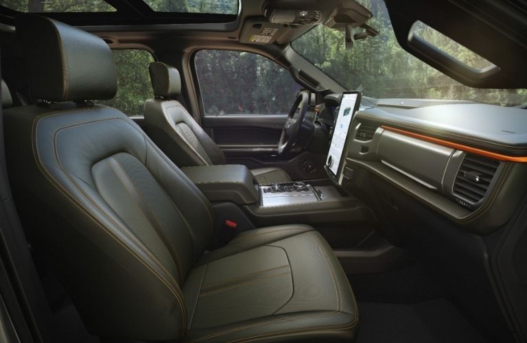 2022 Ford Expedition front seats view