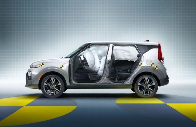 2022 Kia Soul Airbags