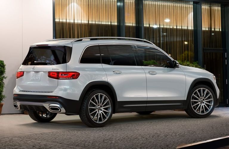 Side and rear view of the 2023 Mercedes-Benz GLB 250 SUV