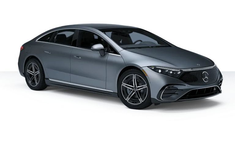 Front-quarter view of the 2024 Mercedes EQS 450 4MATIC