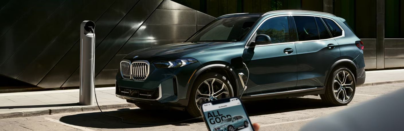 Front view of the 2024 BMW X6 SUV Coupe