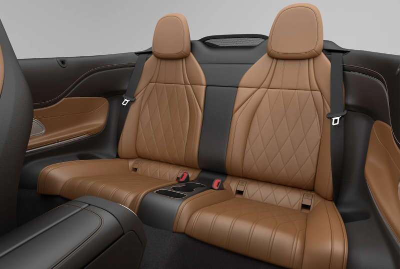 The rear seating in the 2026 Mercedes-Benz CLE 450 4MATIC® Cabriolet