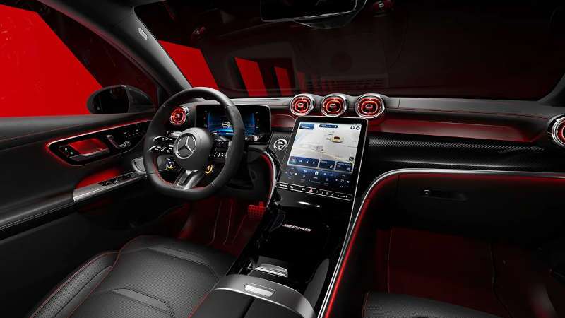 The cockpit and controls in the 2026 Mercedes-AMG® GLC 43 Coupe