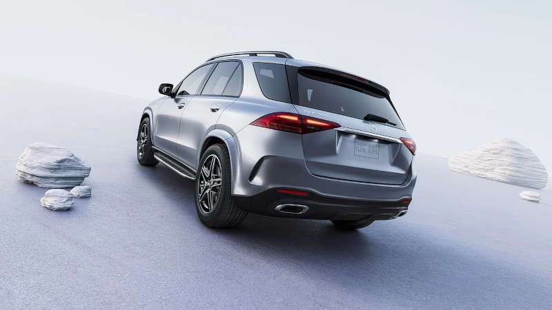 A rear quarter external view of the GLE 350 4MATIC®