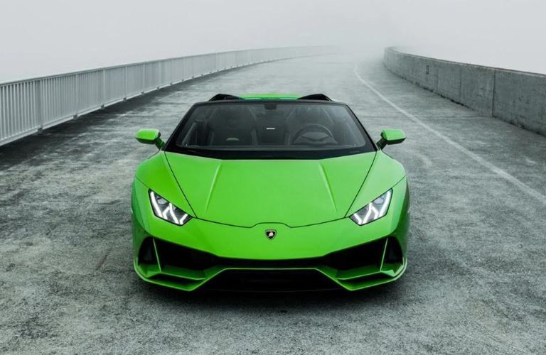 Lamborghini Huracan EVO Spyder exterior front view