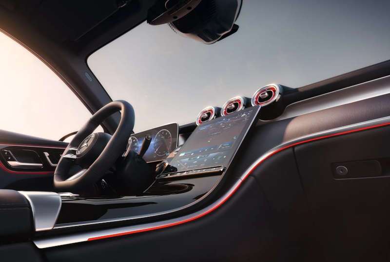 The dashboard and infotainment system in the 2026 Mercedes-Benz GLC 300 4MATIC® SUV