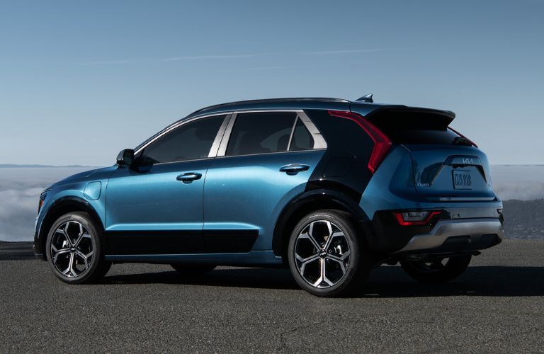 Rear three-quarter view of the 2024 Kia Niro