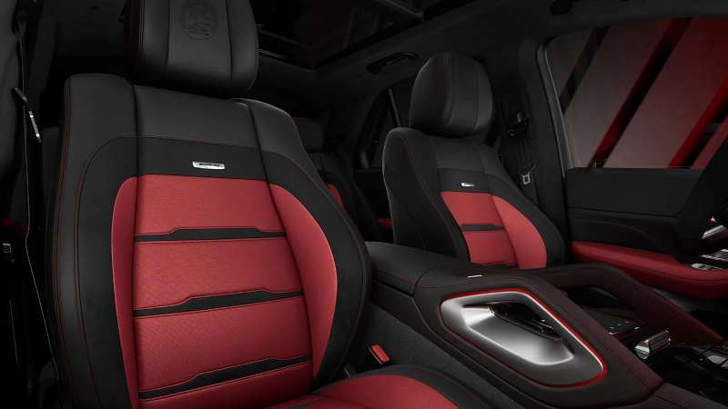 The high-quality seating in the 2026 AMG® GLE 53 4MATIC+ SUV
