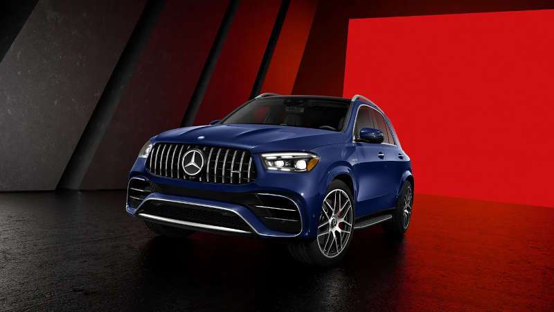 A front external view of the 2026 AMG® GLE 53 4MATIC+ SUV