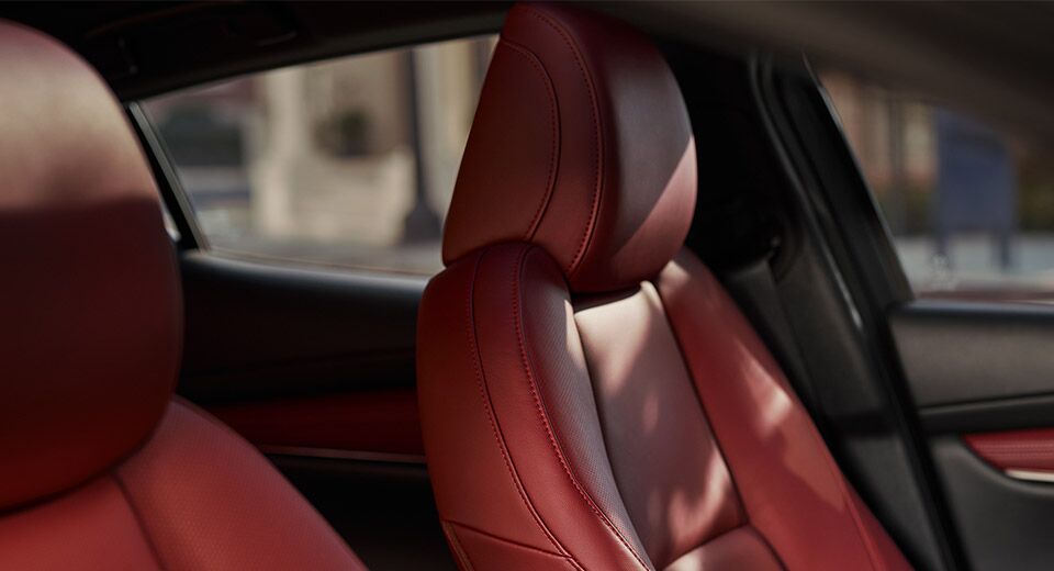 2023 Mazda3 Hatchback Interior Red leather-trimmed seats