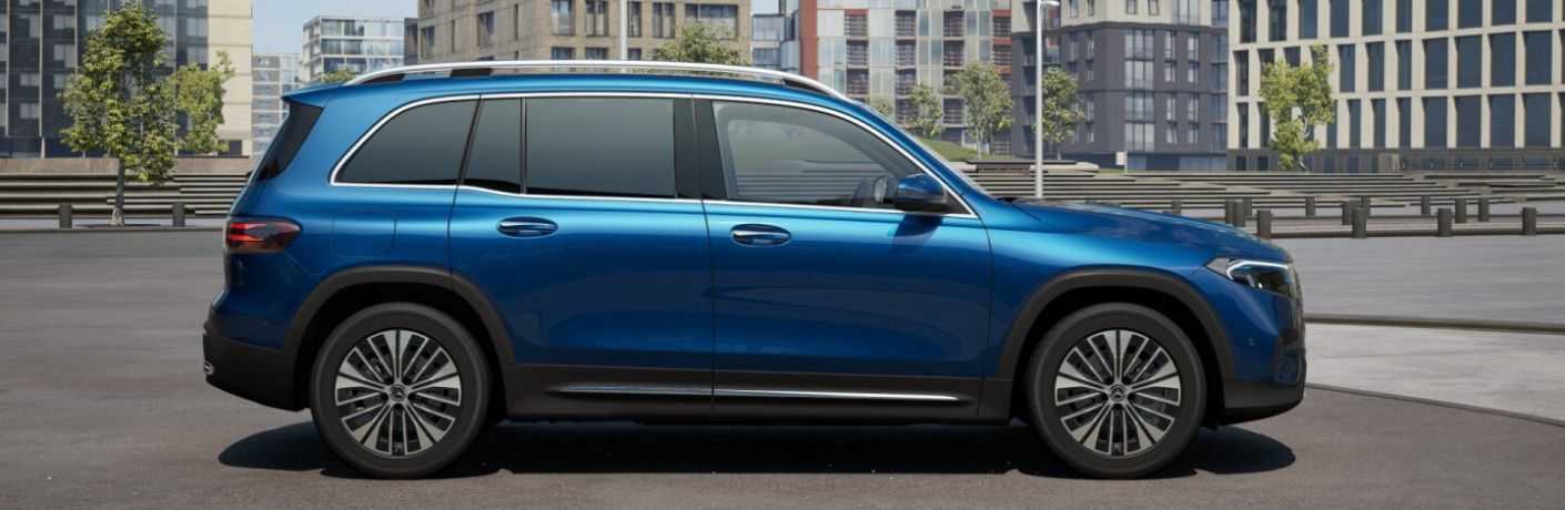 2025 Mercedes-Benz EQB 350 SUV side view