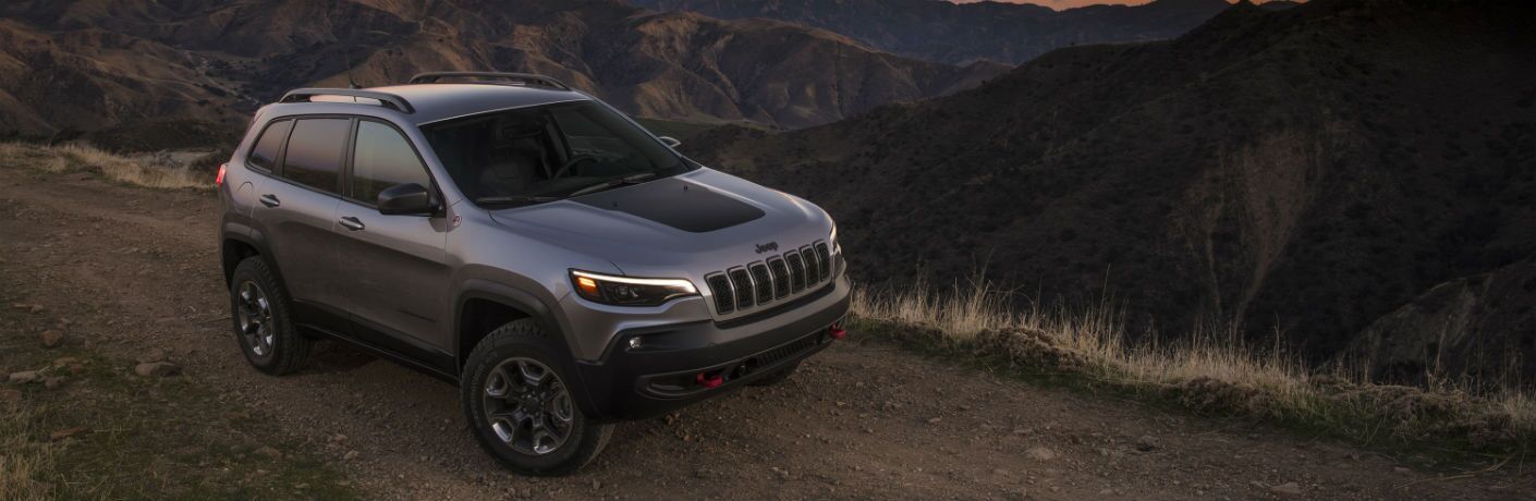 2021 Jeep Cherokee on a road at night