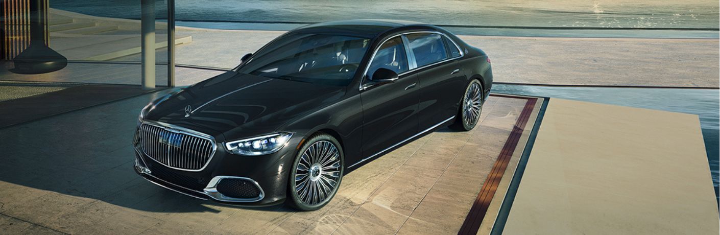 2022 Mercedes-Maybach S 580 parked