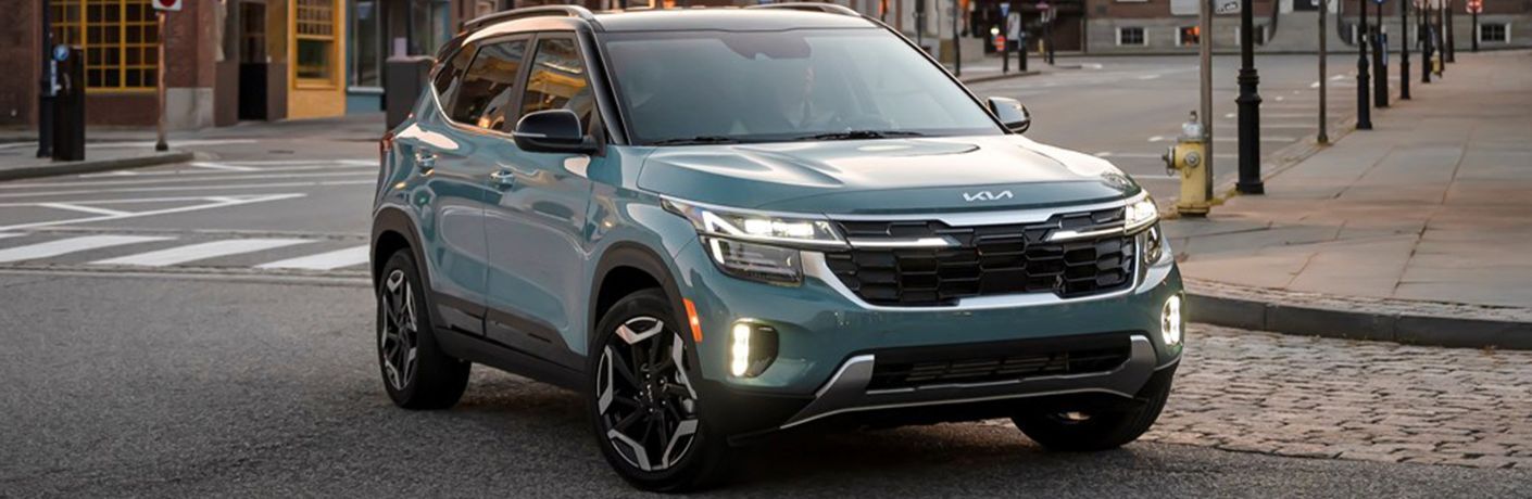 2025 Kia Seltos parked on the street