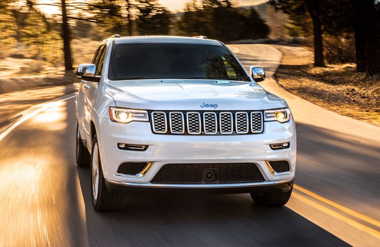 Front view of white 2018 Jeep Grand Cherokee
